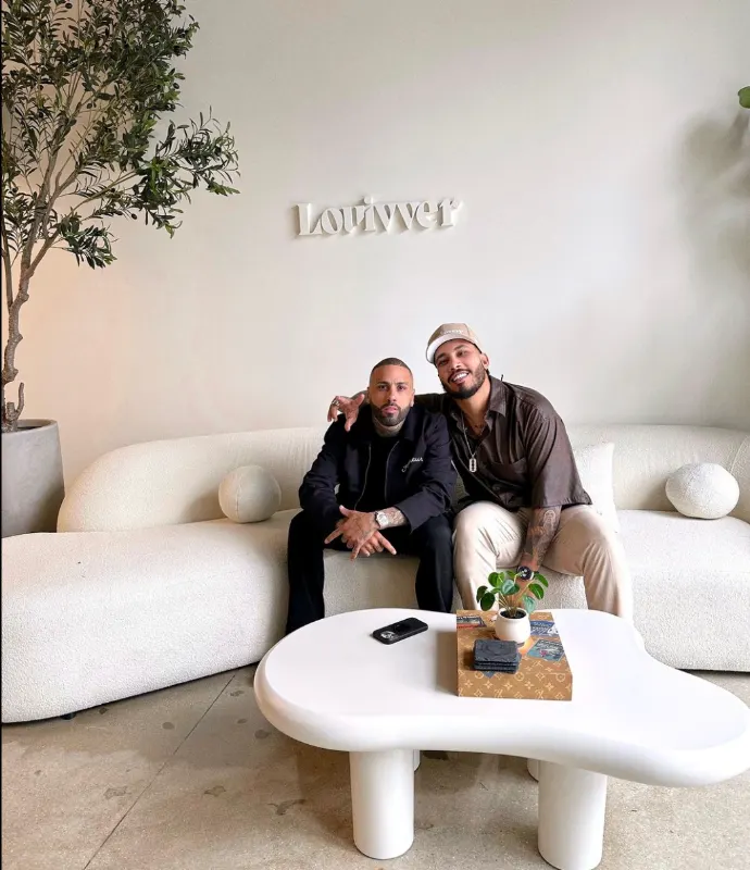 Louivver — Hair salon in Miami